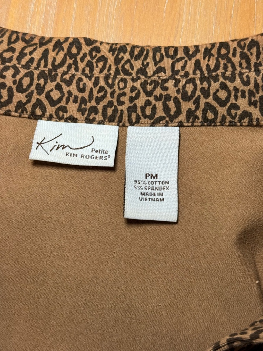 Leopard Print Zip-Up Jacket - Picture 9 of 13